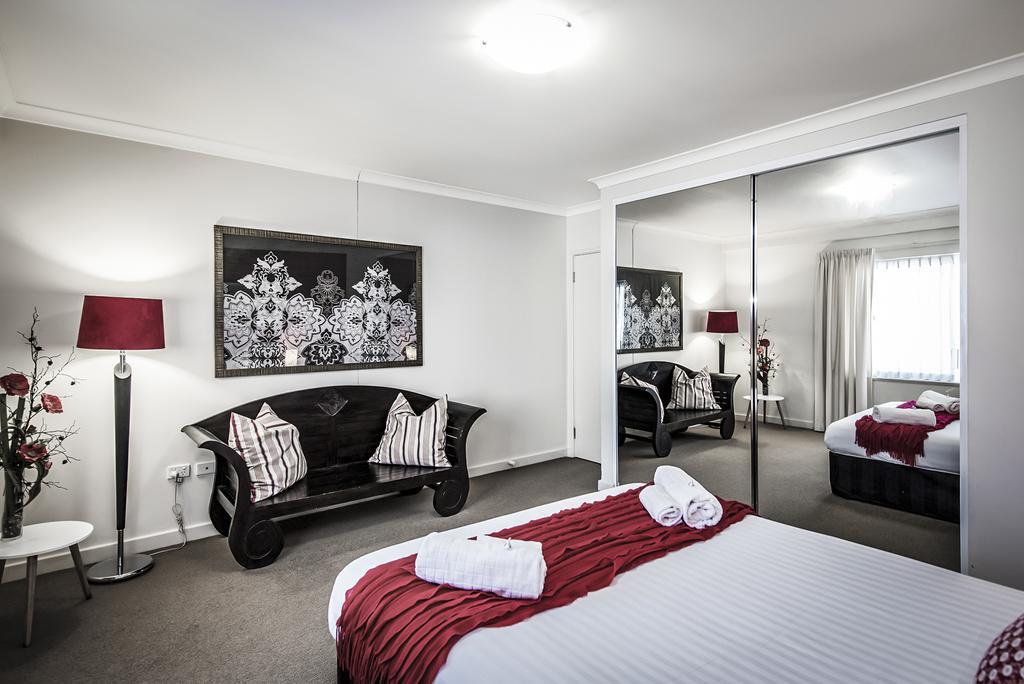 Airexec Apartments Perth Bagian luar foto