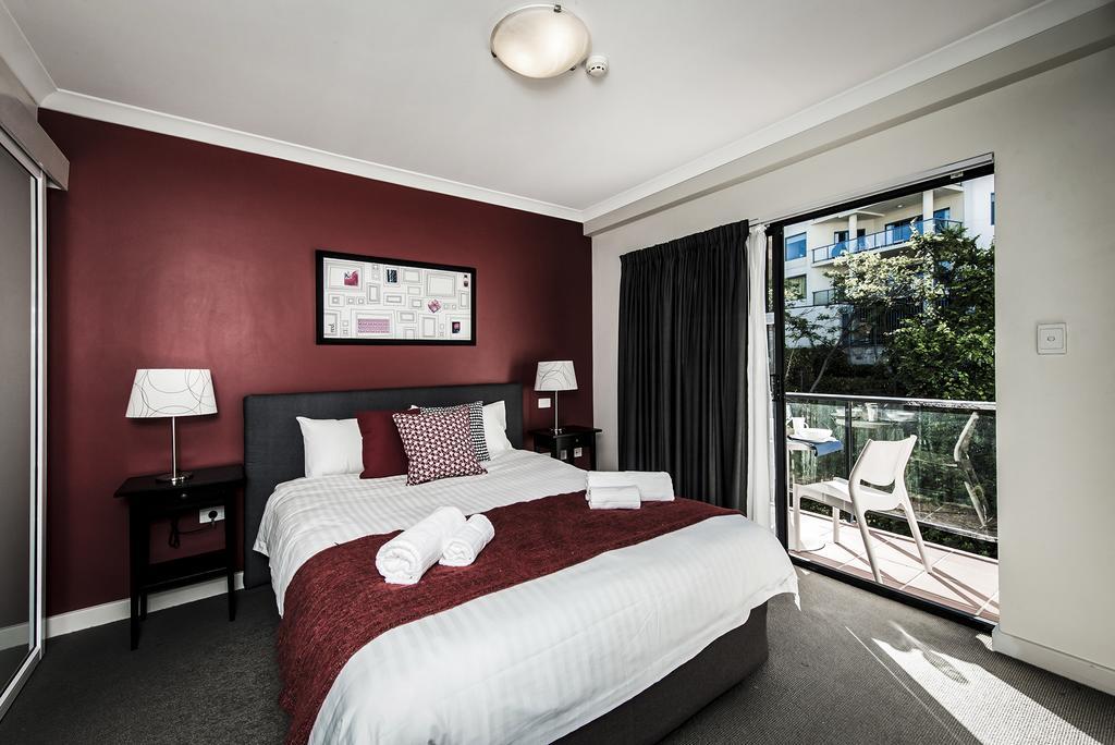 Airexec Apartments Perth Bagian luar foto