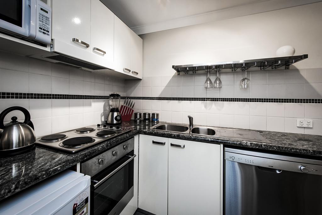 Airexec Apartments Perth Bagian luar foto