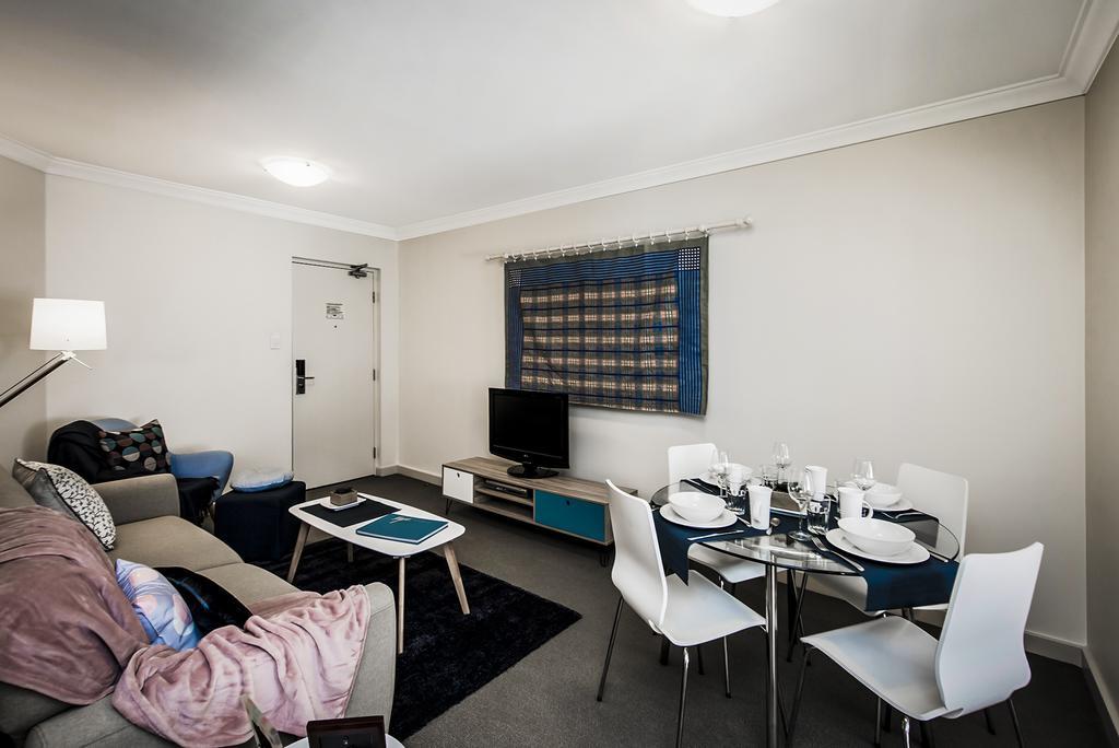 Airexec Apartments Perth Bagian luar foto
