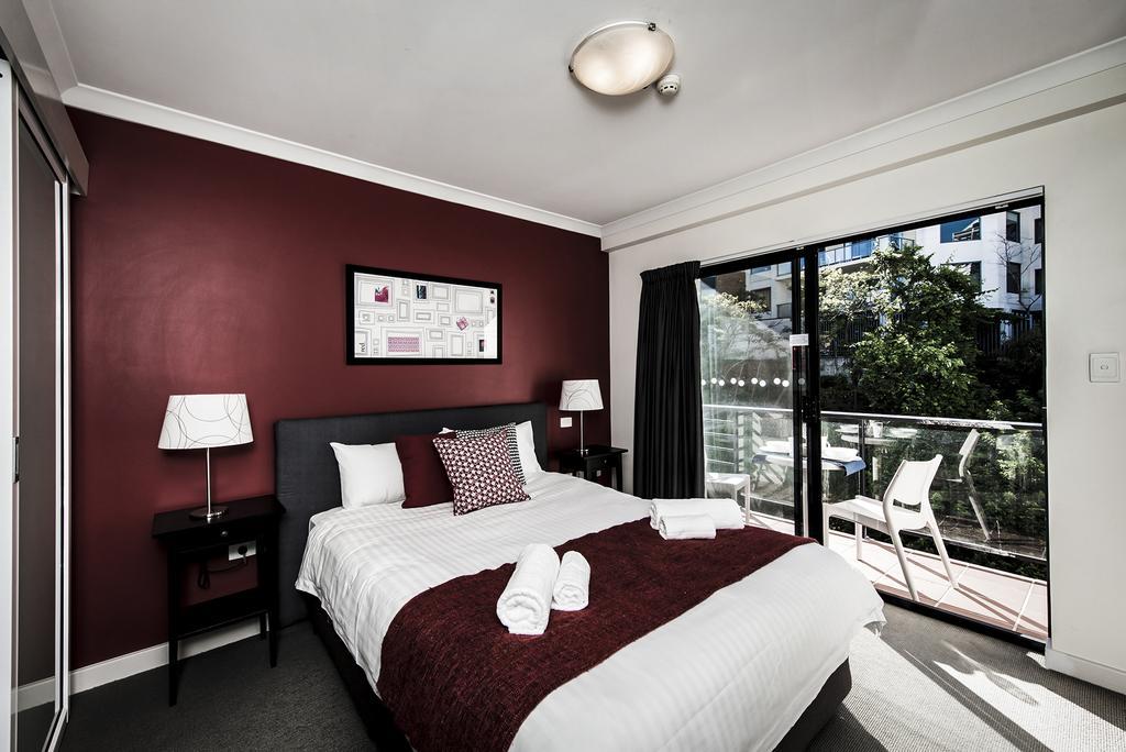 Airexec Apartments Perth Bagian luar foto