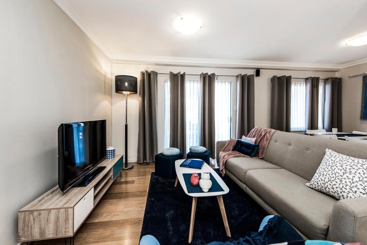 Airexec Apartments Perth Bagian luar foto